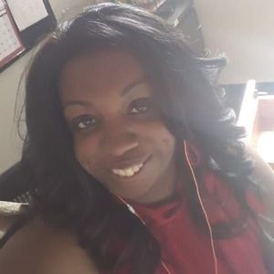 Meet your Posher, Leila